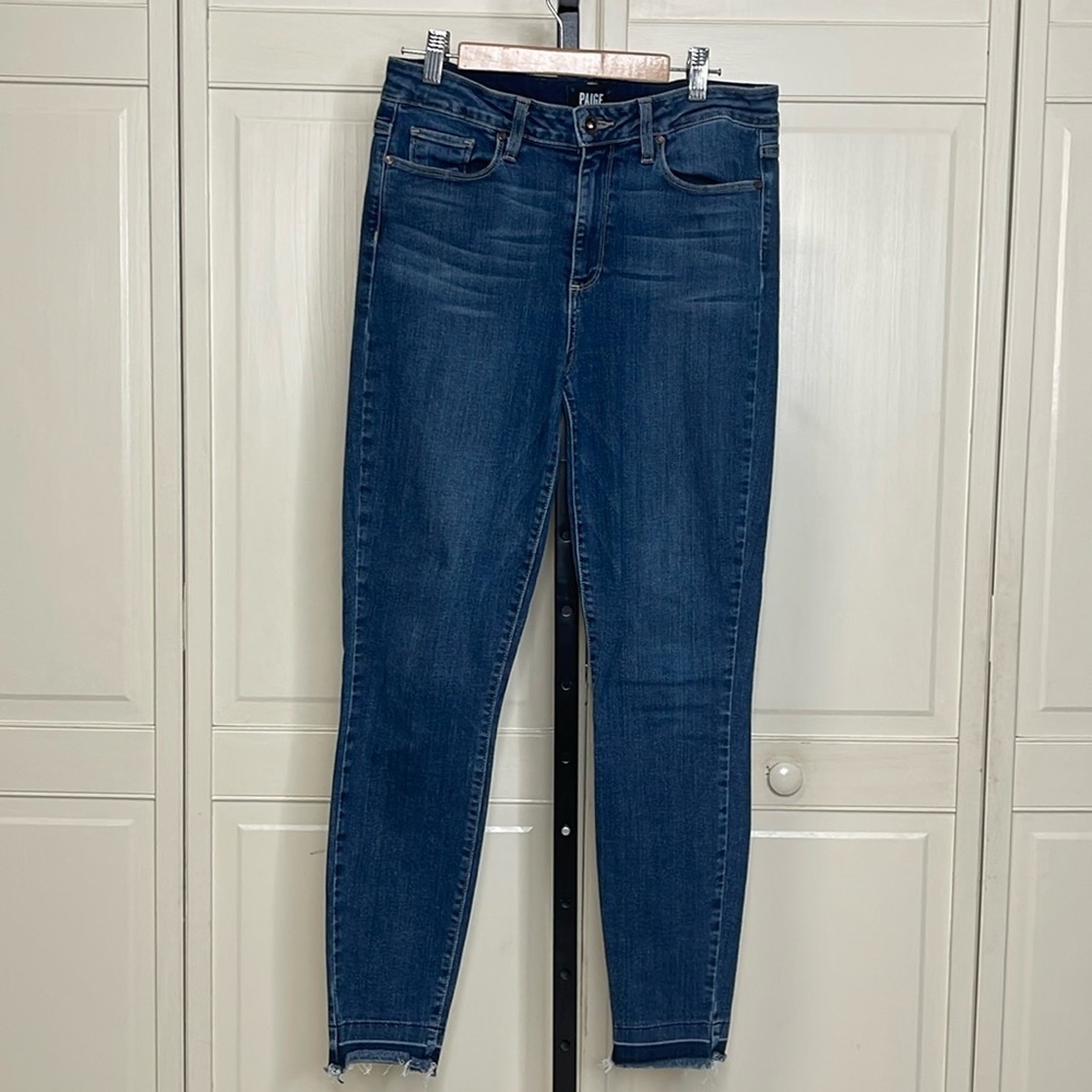 Paige Women’s Hoxton Ankle Jeans Limitless Ragged Fray Hem Size 29 Mid Rise